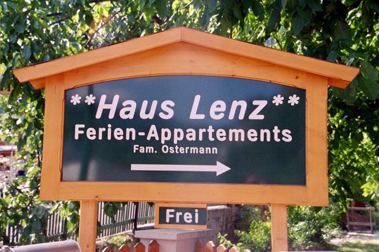 Haus Lenz Ferienwohnungen - Fam Ostermann Puchberg am Schneeberg Bagian luar foto