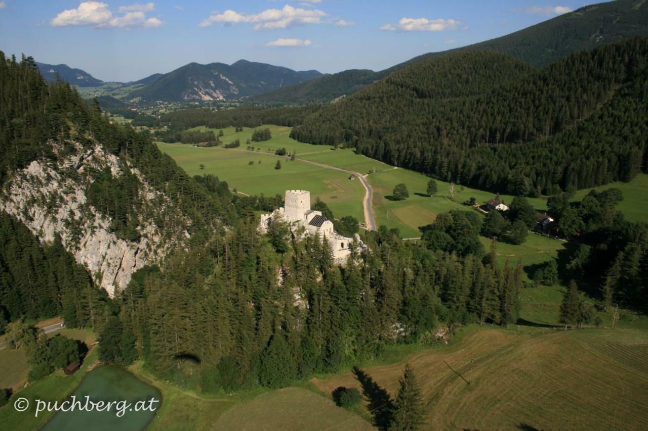Haus Lenz Ferienwohnungen - Fam Ostermann Puchberg am Schneeberg Bagian luar foto